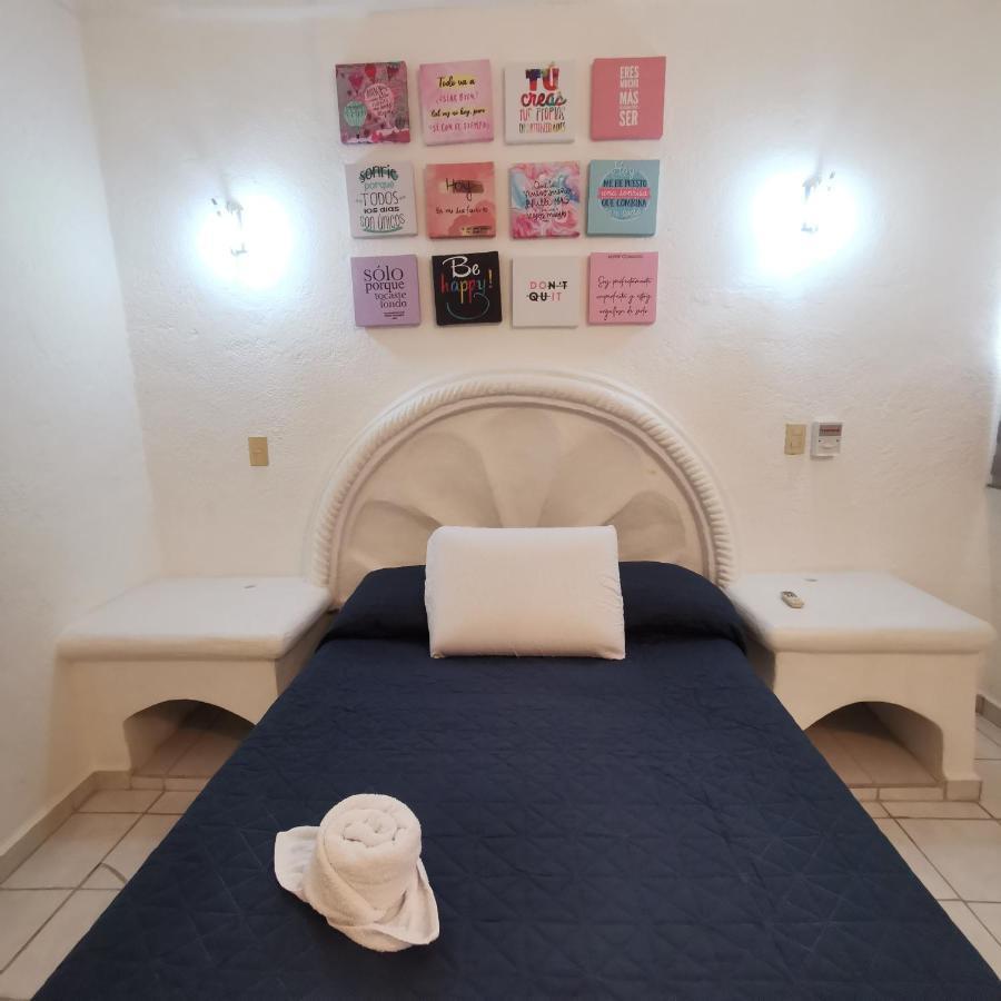 2 Bedroom Apartment With A/C Wi-Fi Best Location! 锡瓦塔塔内霍 外观 照片